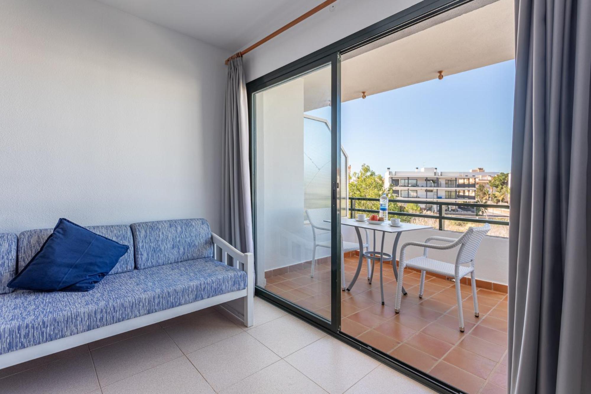 Apartamentos Es Dolc Colonia de Sant Jordi Exteriör bild