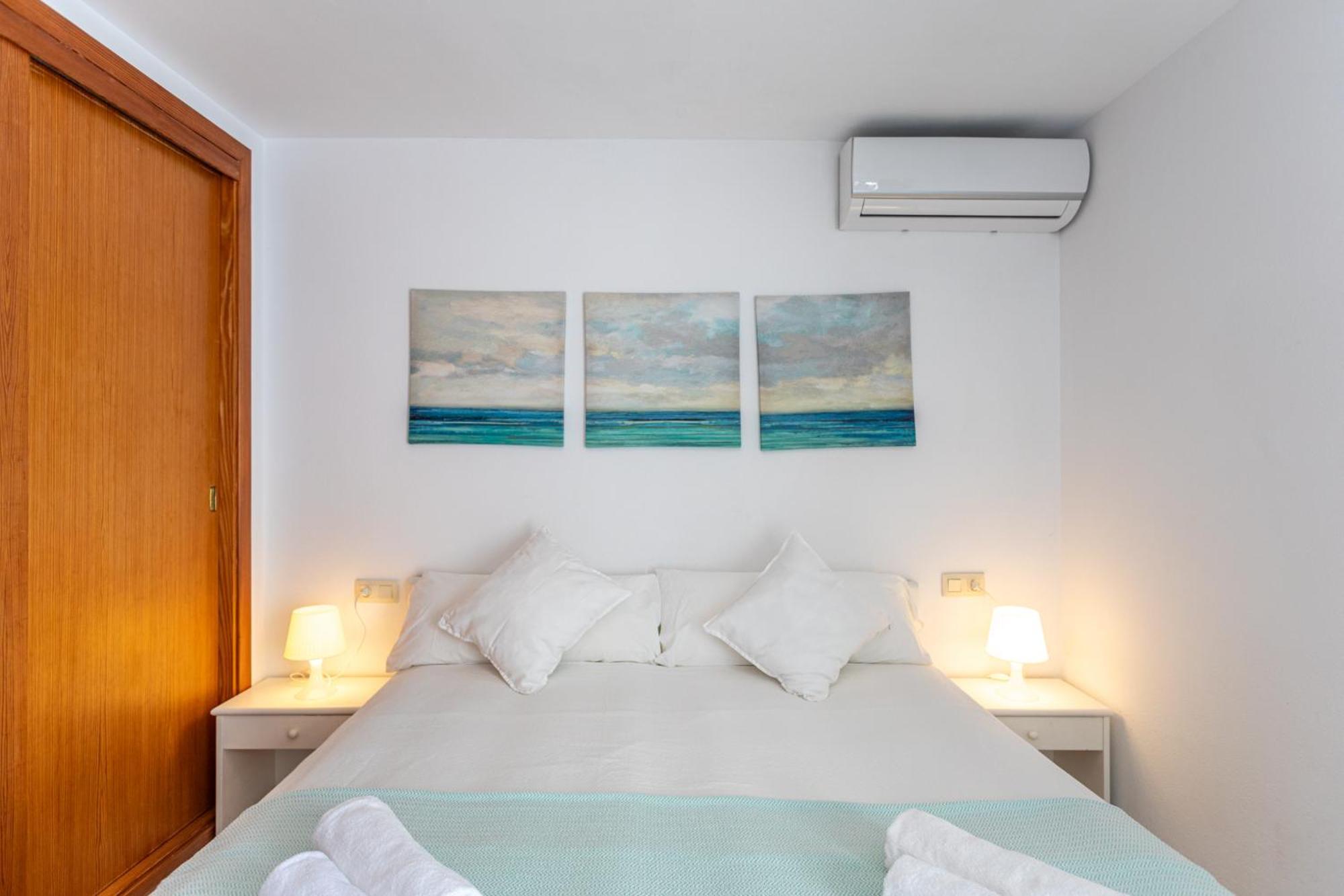 Apartamentos Es Dolc Colonia de Sant Jordi Exteriör bild