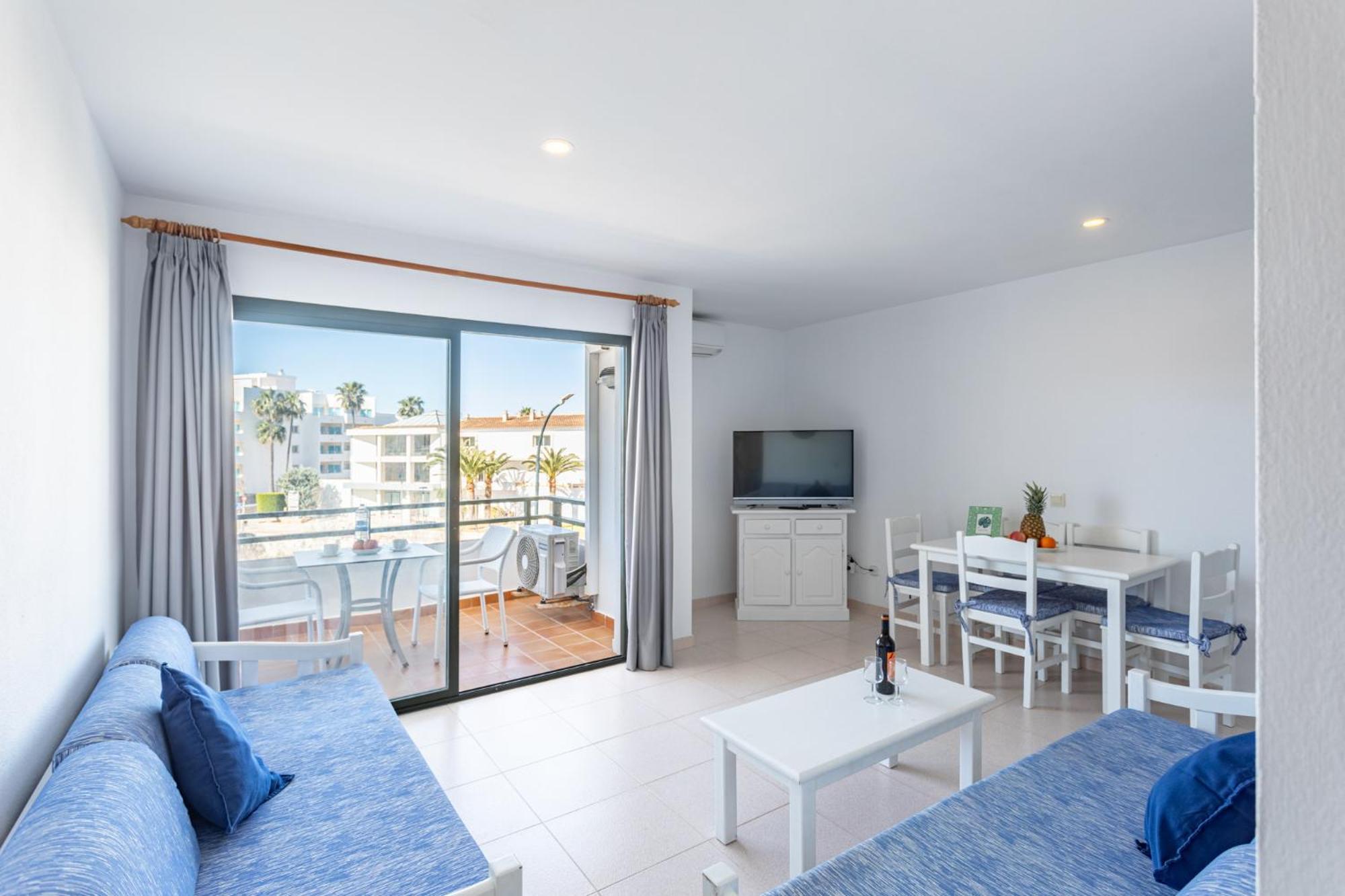 Apartamentos Es Dolc Colonia de Sant Jordi Exteriör bild